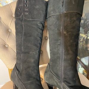 Sofft Black Suede Leather Knee High Size 9.5 Cuffed Boots Button Accent